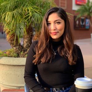 Meet your Posher, Ivette